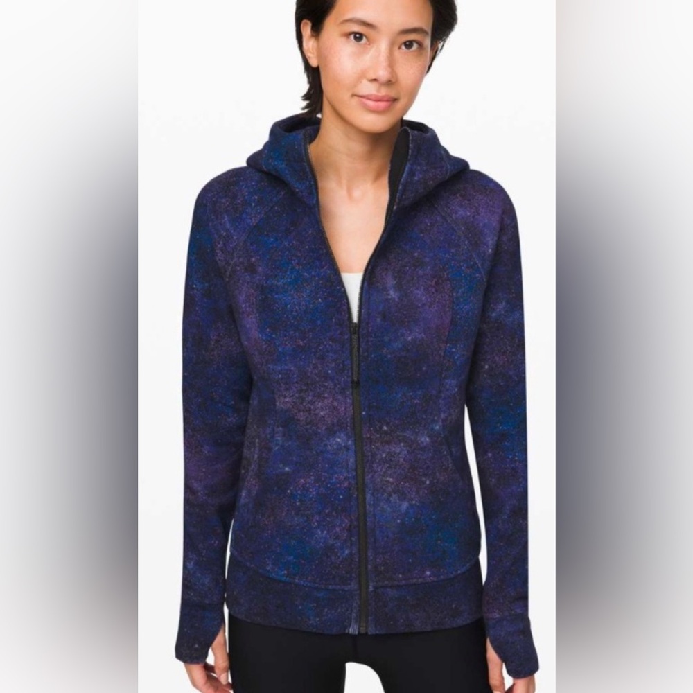 Lululemon Scuba Zip Up Hoodie *Light‎ Cotton Fleece
Polar Lights Blue Multi